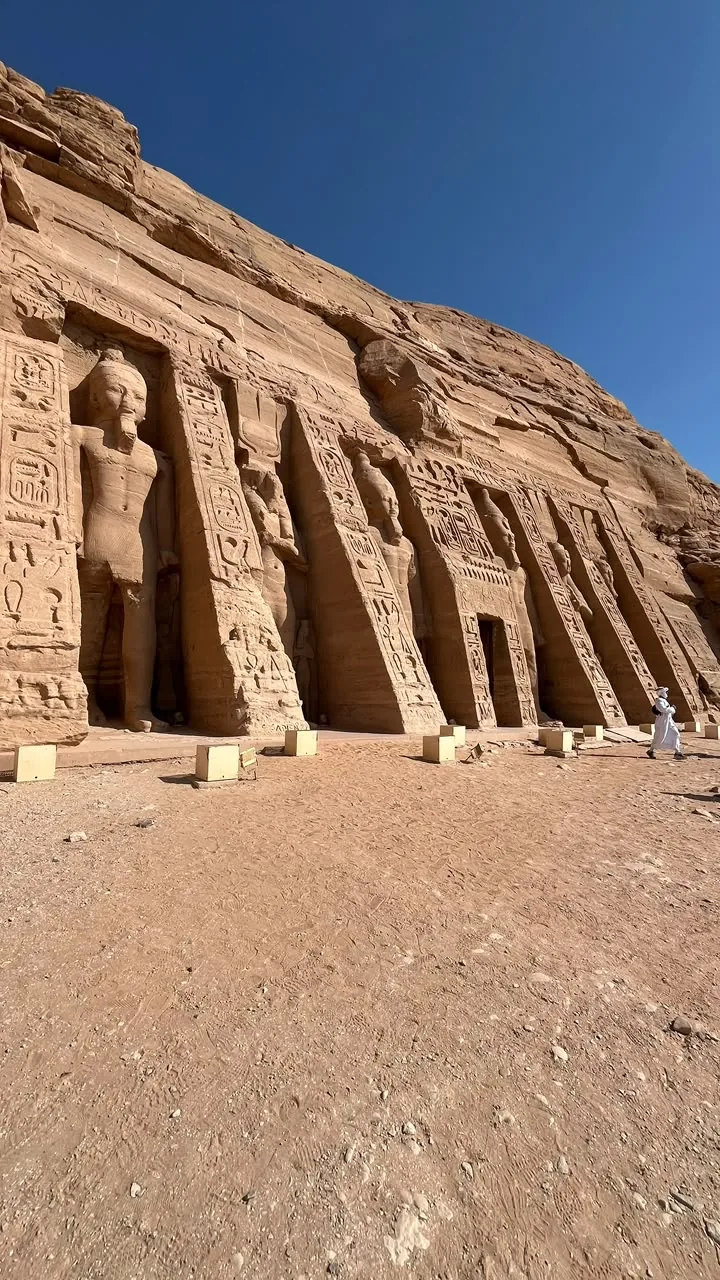 Fachada del templo de Abu Simbel